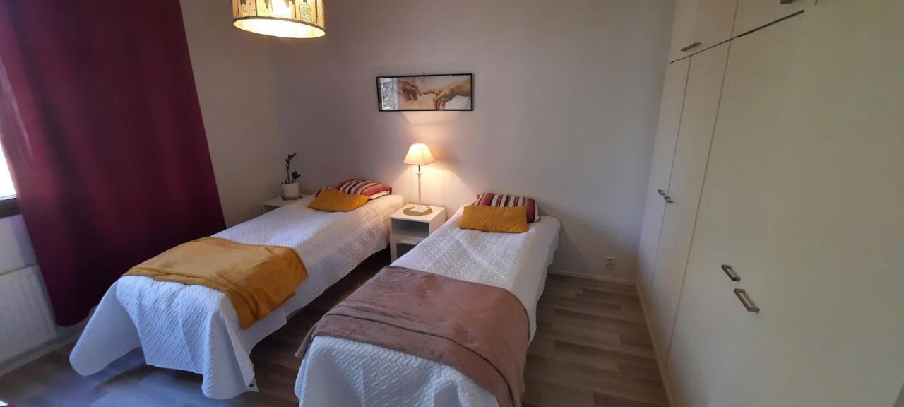 רובניימי Room In Polar Circle מראה חיצוני תמונה